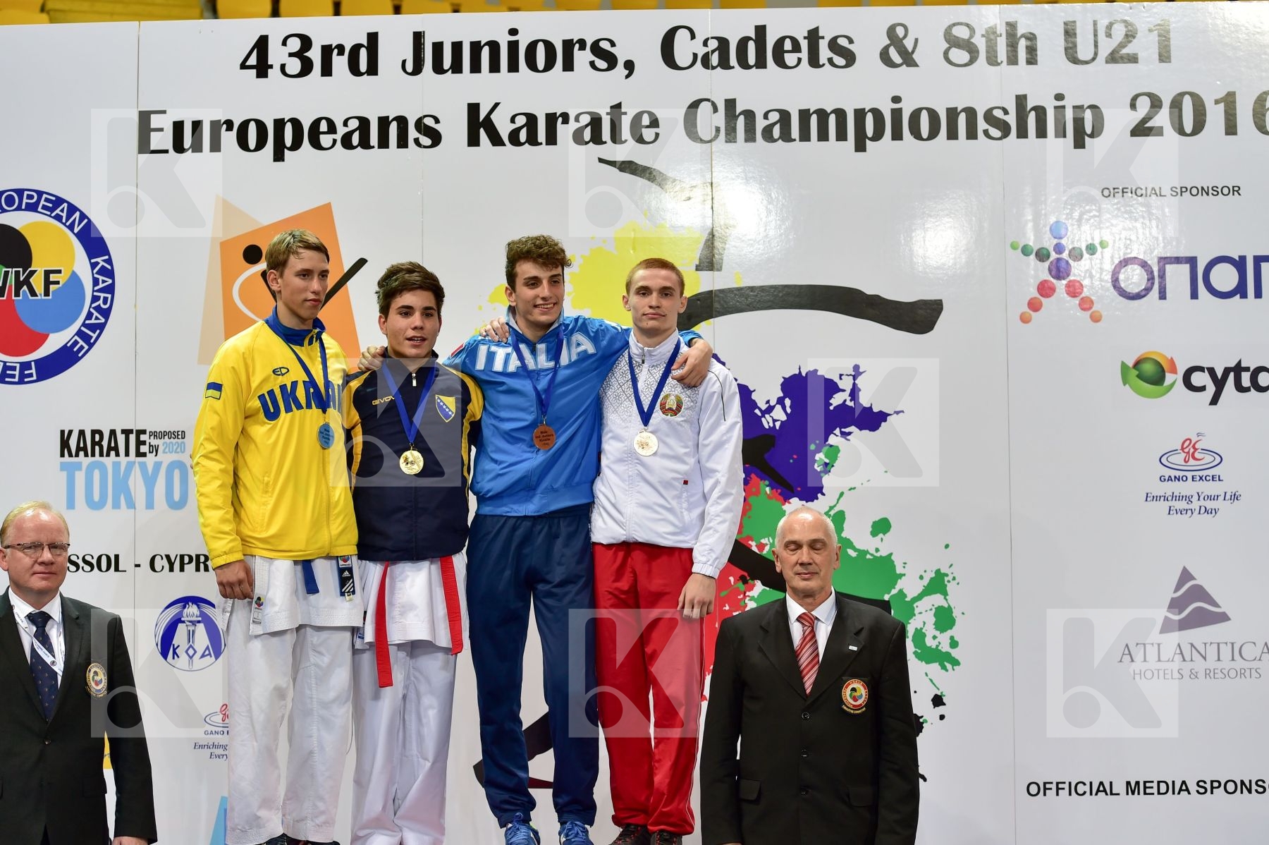 Photo taken during podium of European Cadet, Junior & U21 champi