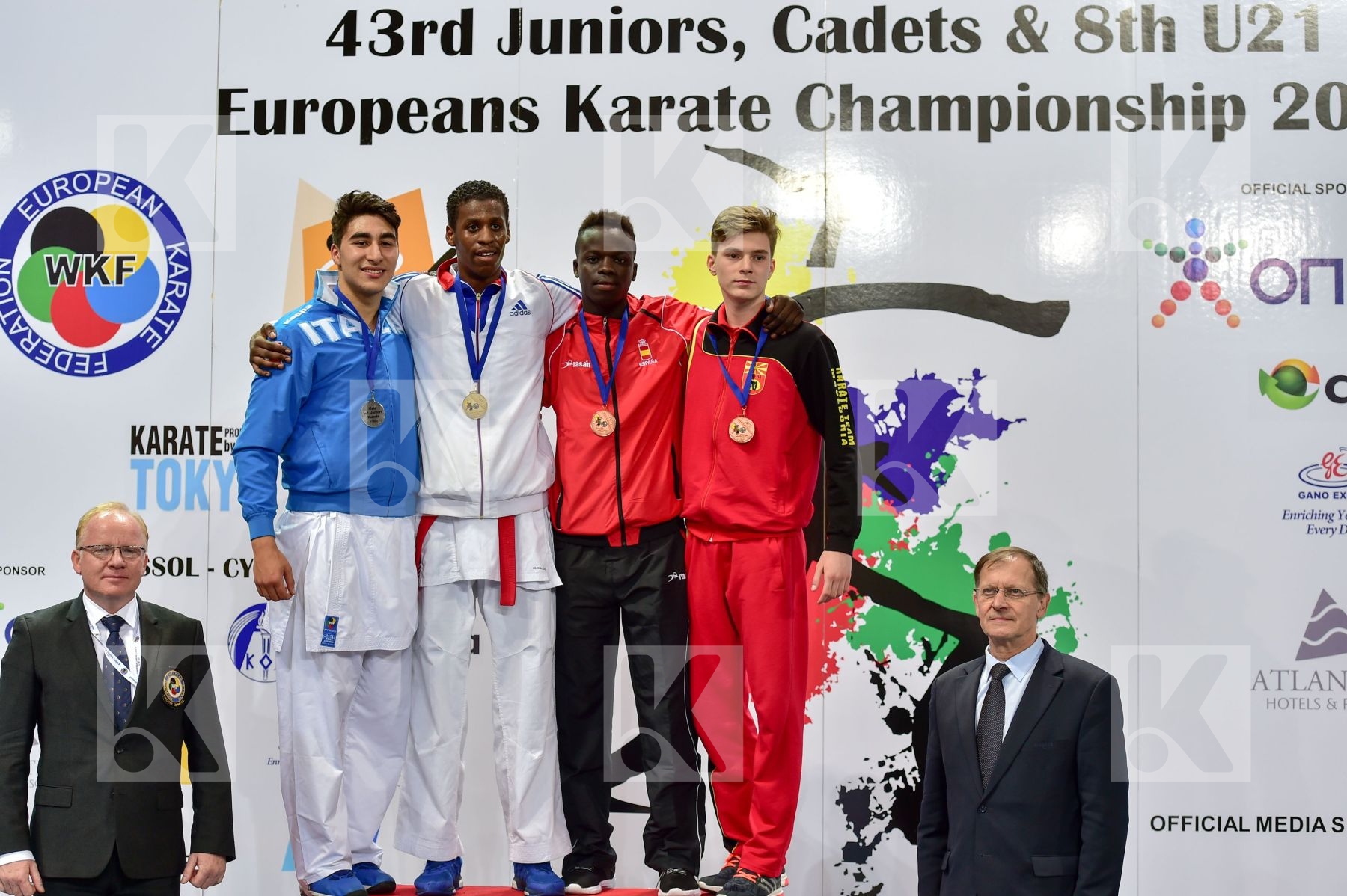 Photo taken during podium of European Cadet, Junior & U21 champi