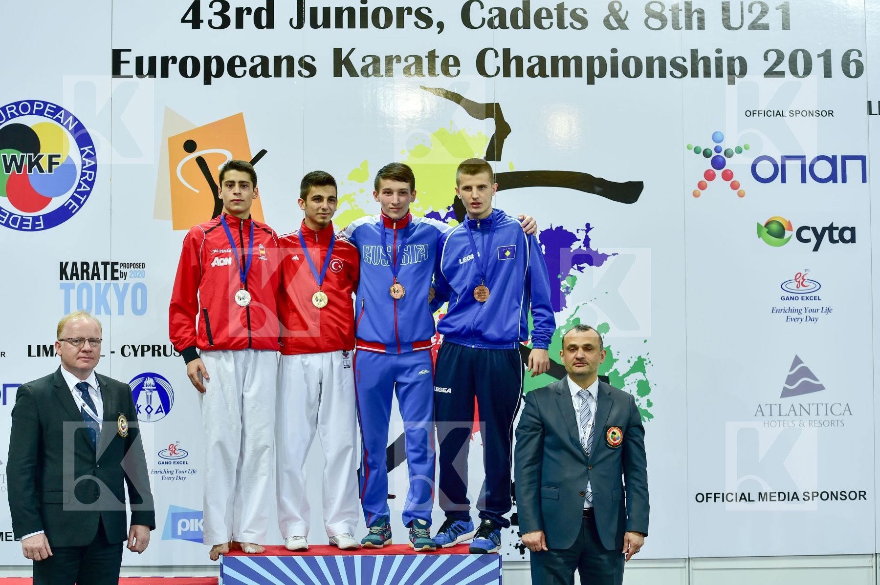 Photo taken during podium of European Cadet, Junior & U21 champi