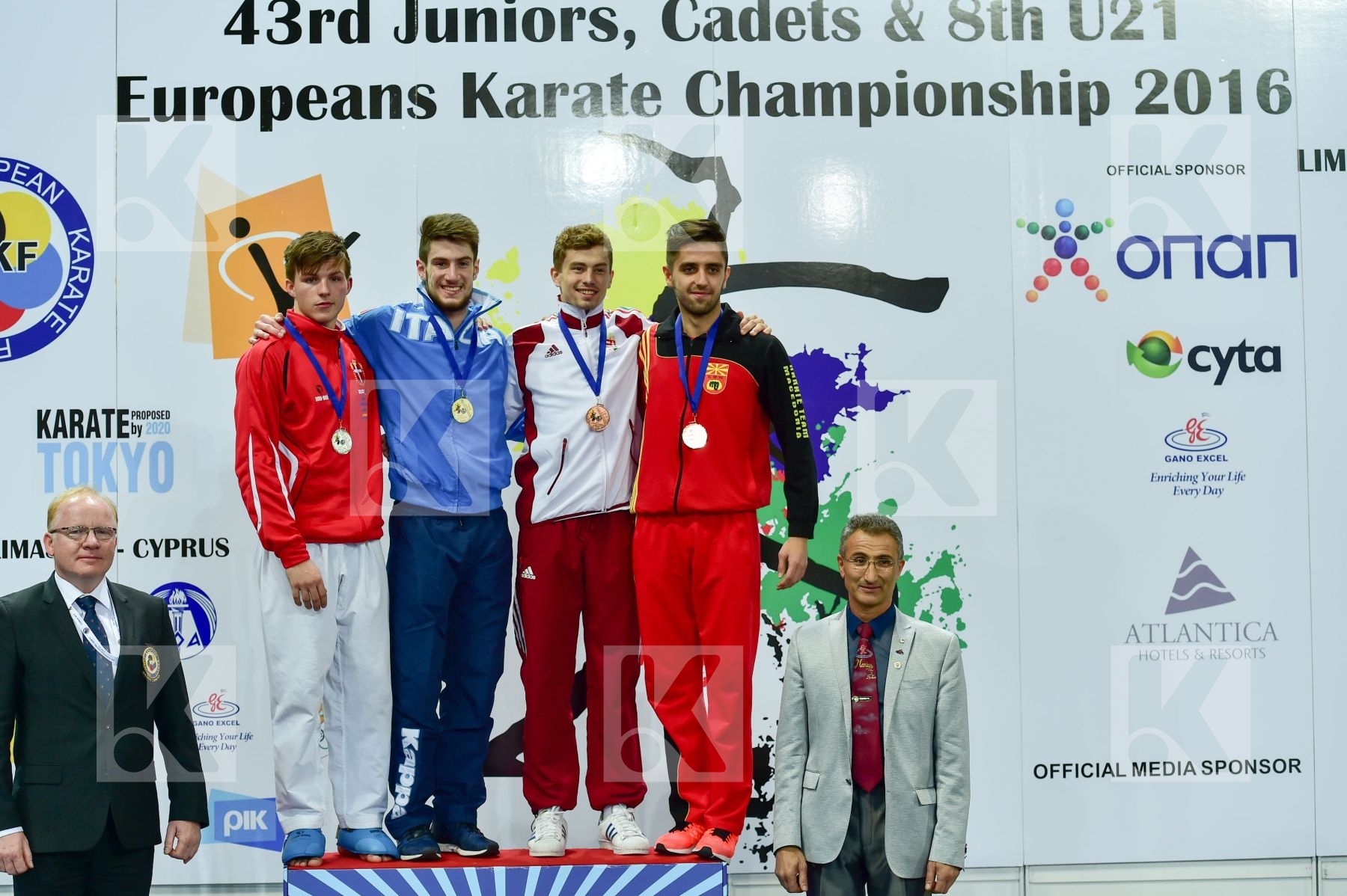 Photo taken during podium of European Cadet, Junior & U21 champi