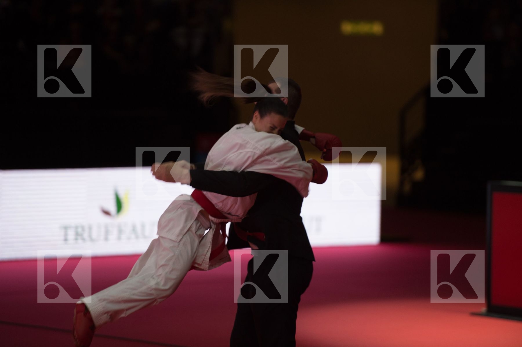 -50 Kg Female final france kumite Ozcelik Serap Recchia Alexandr