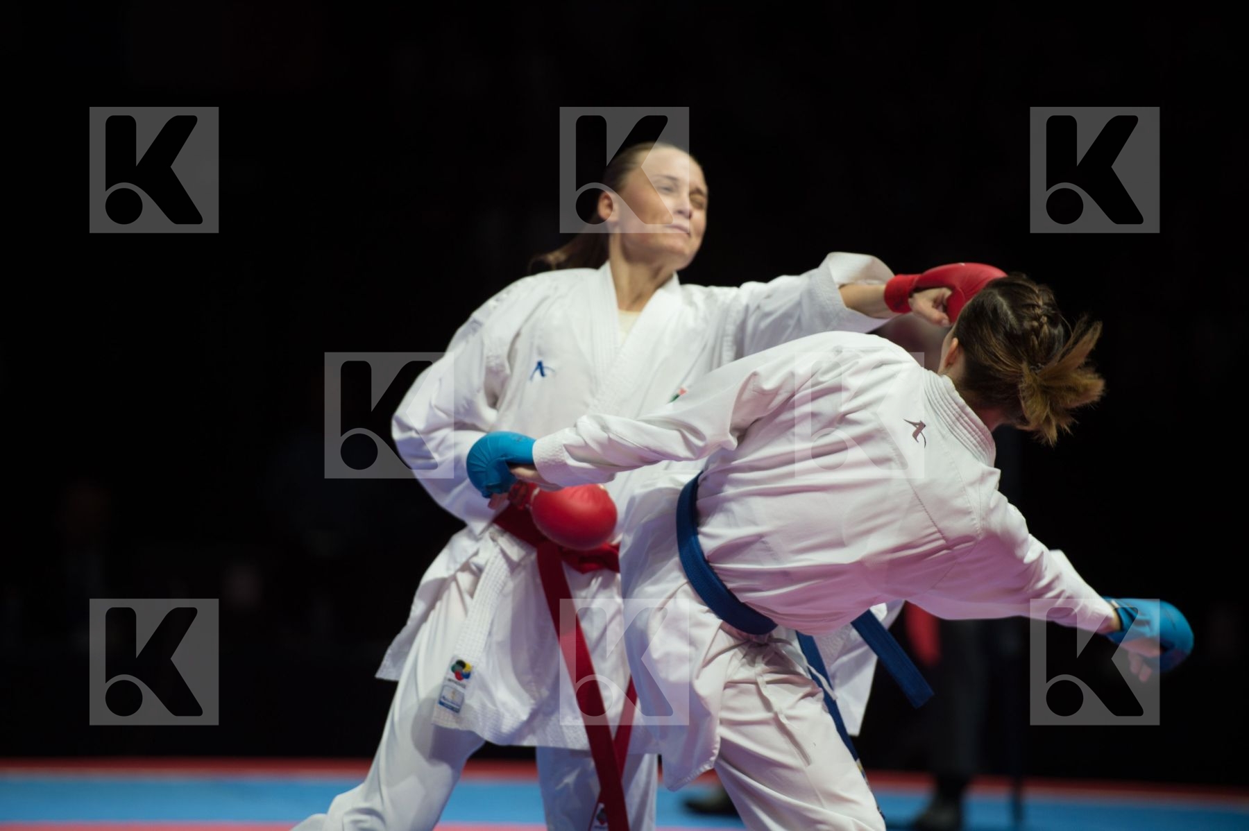 -50 Kg Austria Belarus female kumite Koulinkovitch Mariya plank