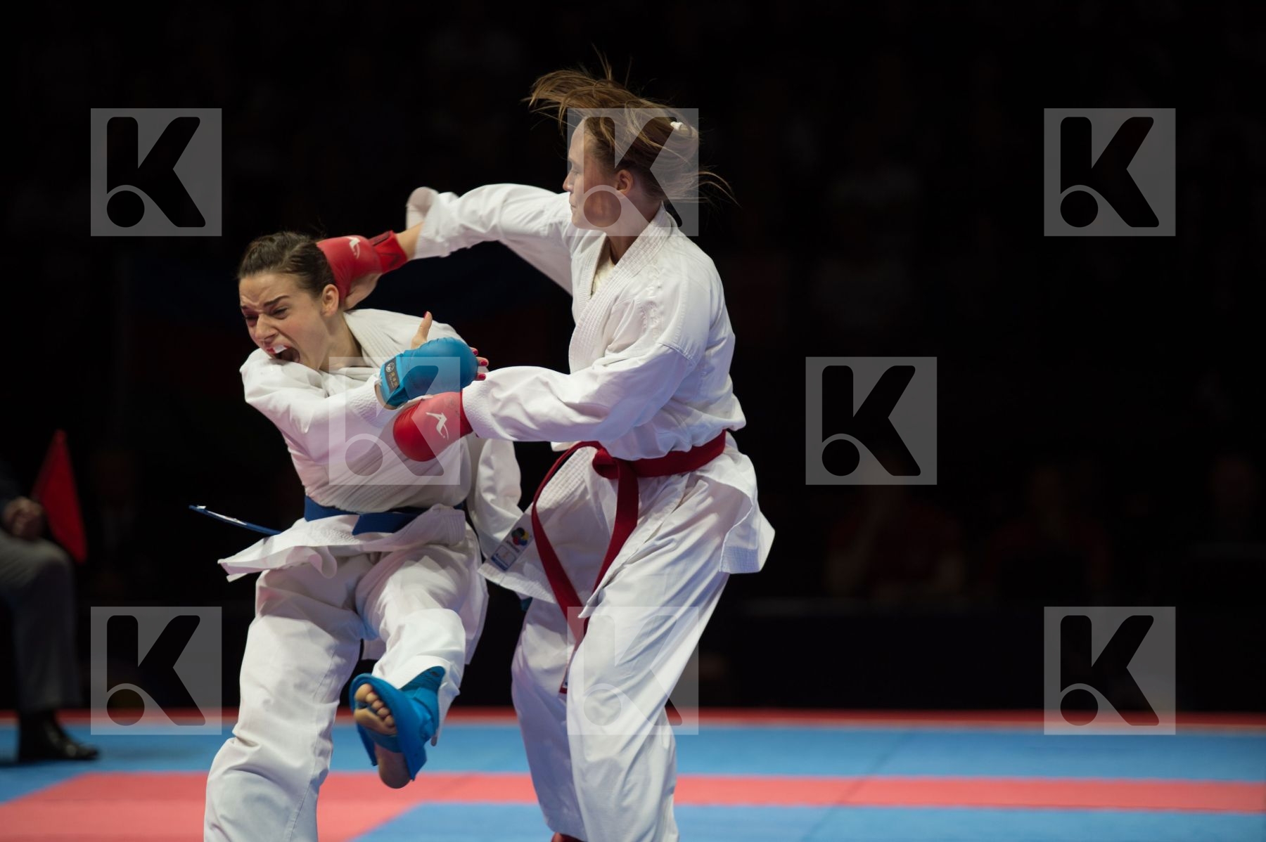 -50 Kg Austria Belarus female kumite Koulinkovitch Mariya plank