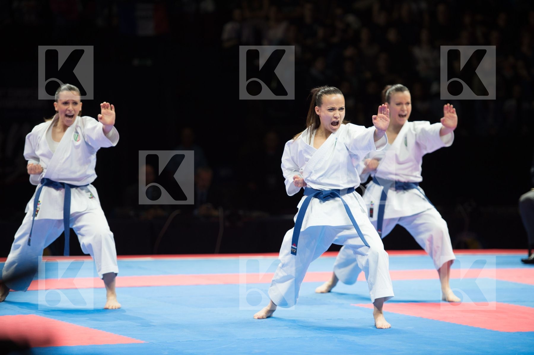 Female italy kata semi-final team