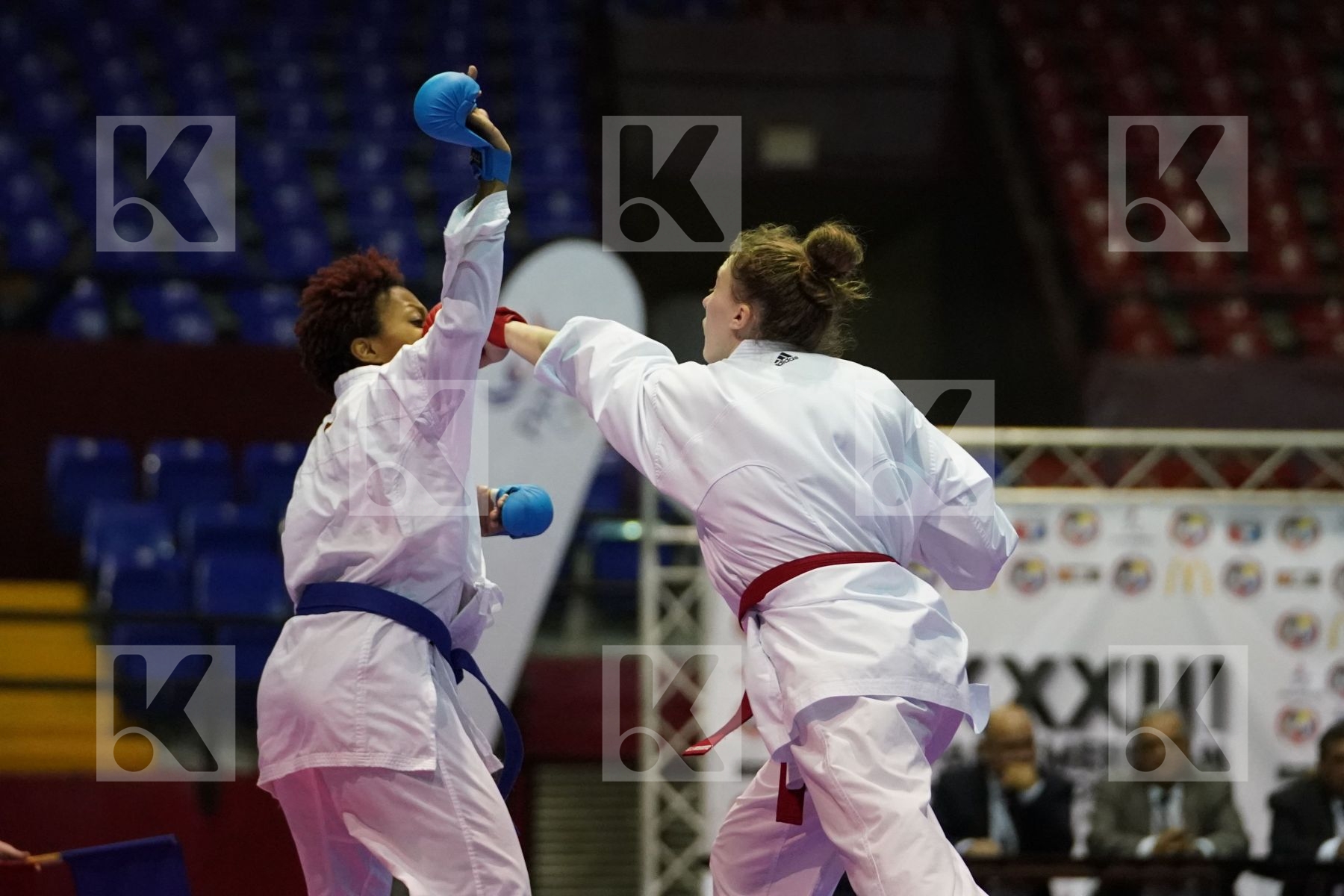 LINGL SKYLAR (USA) vs MURPHY CHERYL (USA) in Senior Kumite -68 Kg - Final bout