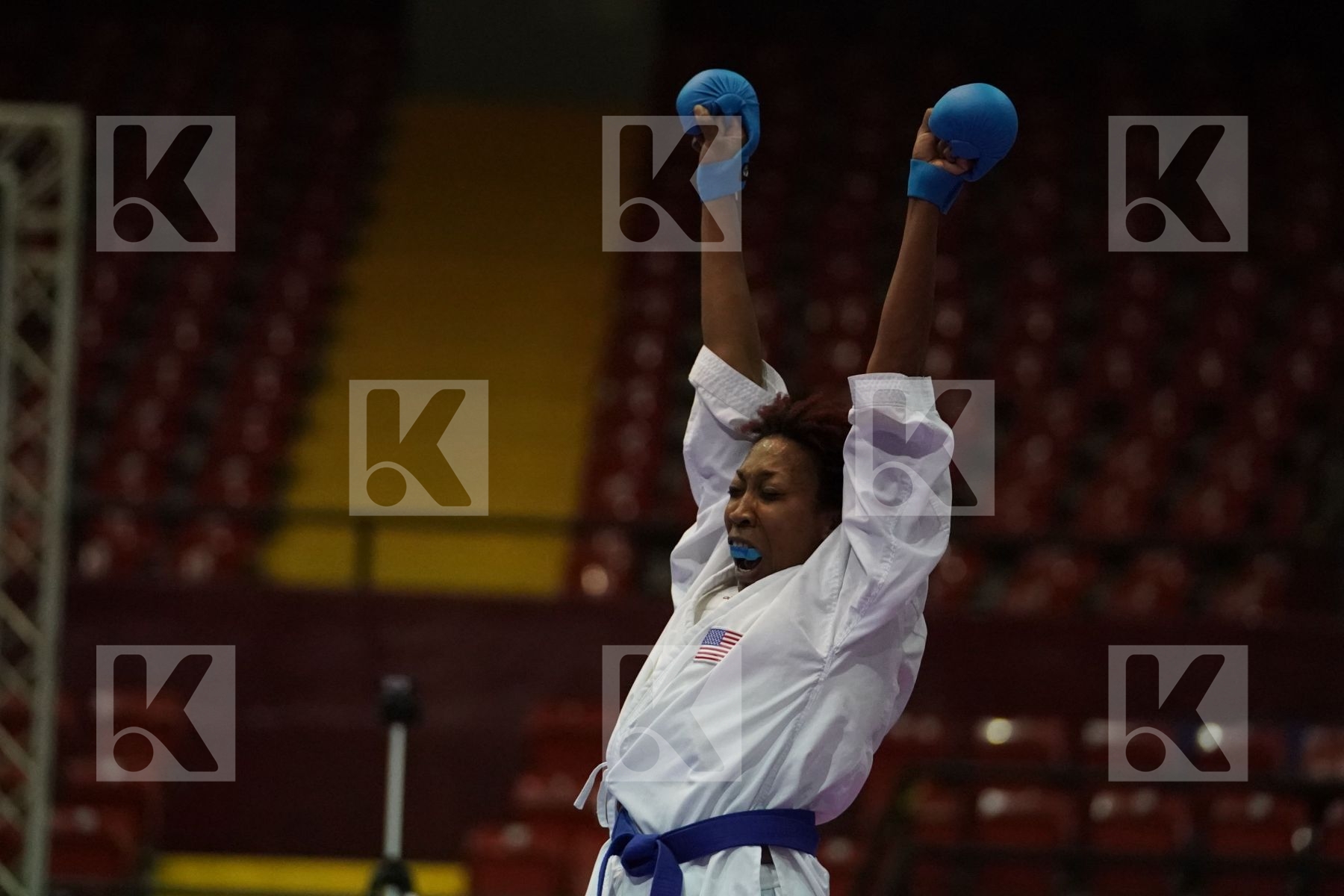 LINGL SKYLAR (USA) vs MURPHY CHERYL (USA) in Senior Kumite -68 Kg - Final bout