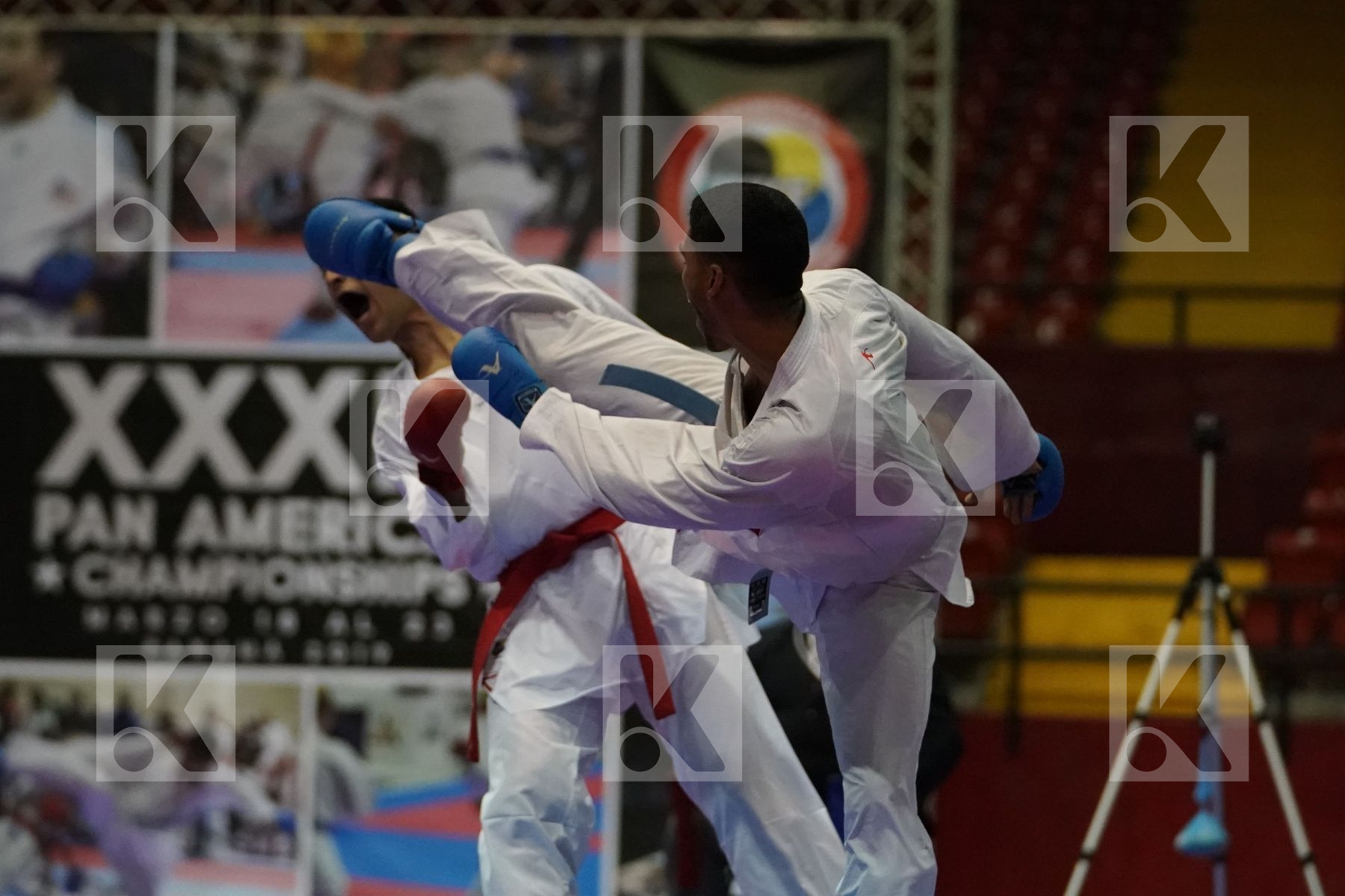 VALERA FREDDY (VENEZUELA) vs HENAO AMU RUBEN DARIO (COLOMBIA) in Senior Kumite -84 Kg - Final bout