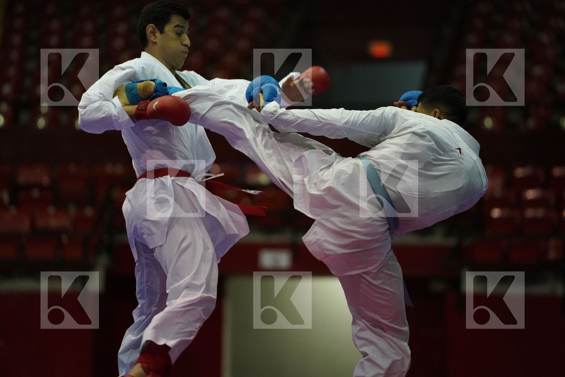 VALERA FREDDY (VENEZUELA) vs HENAO AMU RUBEN DARIO (COLOMBIA) in Senior Kumite -84 Kg - Final bout