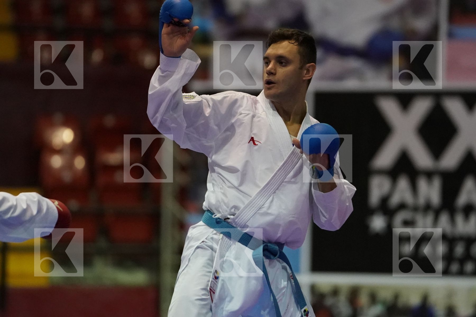 LARROSA MAXIMILIANO (URUGUAY) vs BROSE DOUGLAS (BRAZIL) in Senior Kumite -60 Kg - Final bout