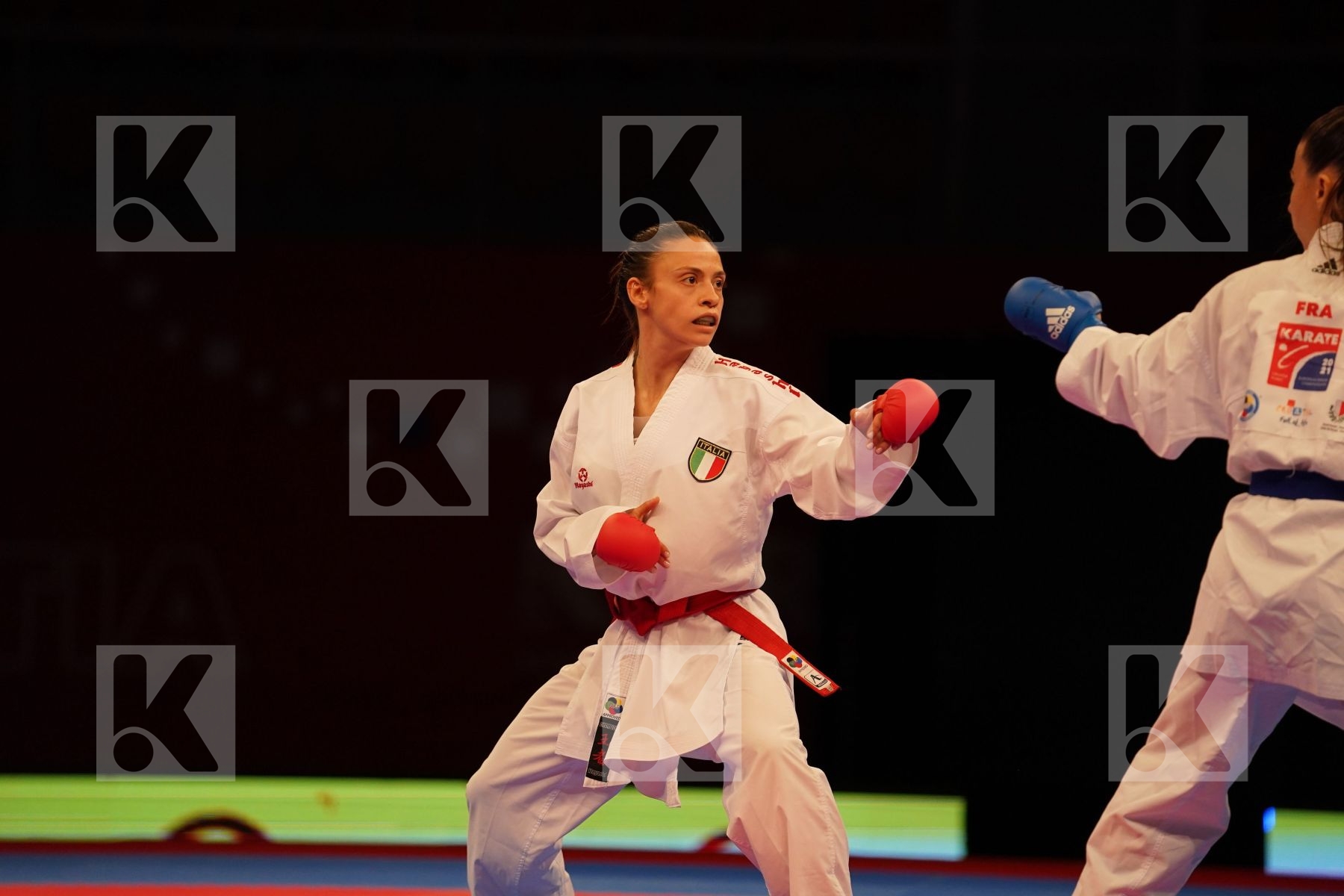 PERFETTO ERMINIA (ITALY) Vs RECCHIA ALEXANDRA (FRANCE) in Senior Kumite -50 Kg - bronze bout