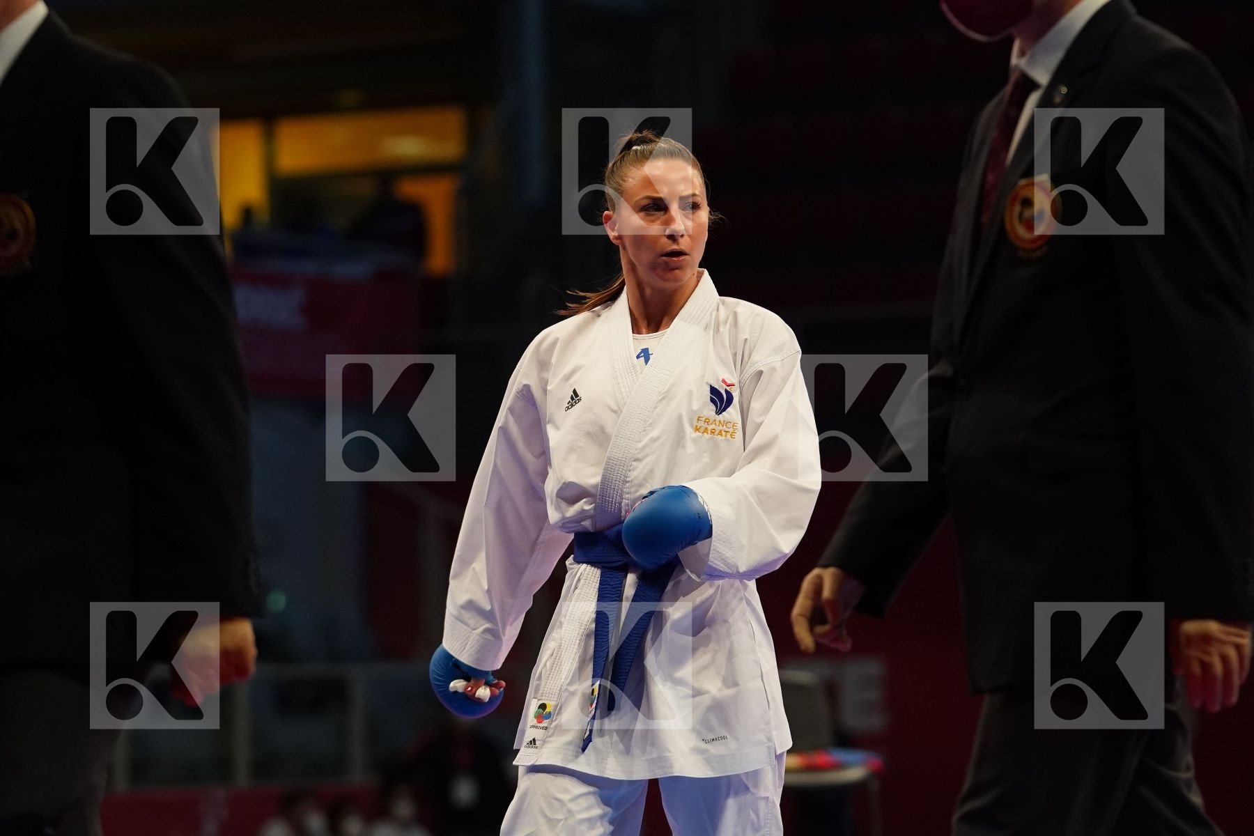 PERFETTO ERMINIA (ITALY) Vs RECCHIA ALEXANDRA (FRANCE) in Senior Kumite -50 Kg - bronze bout