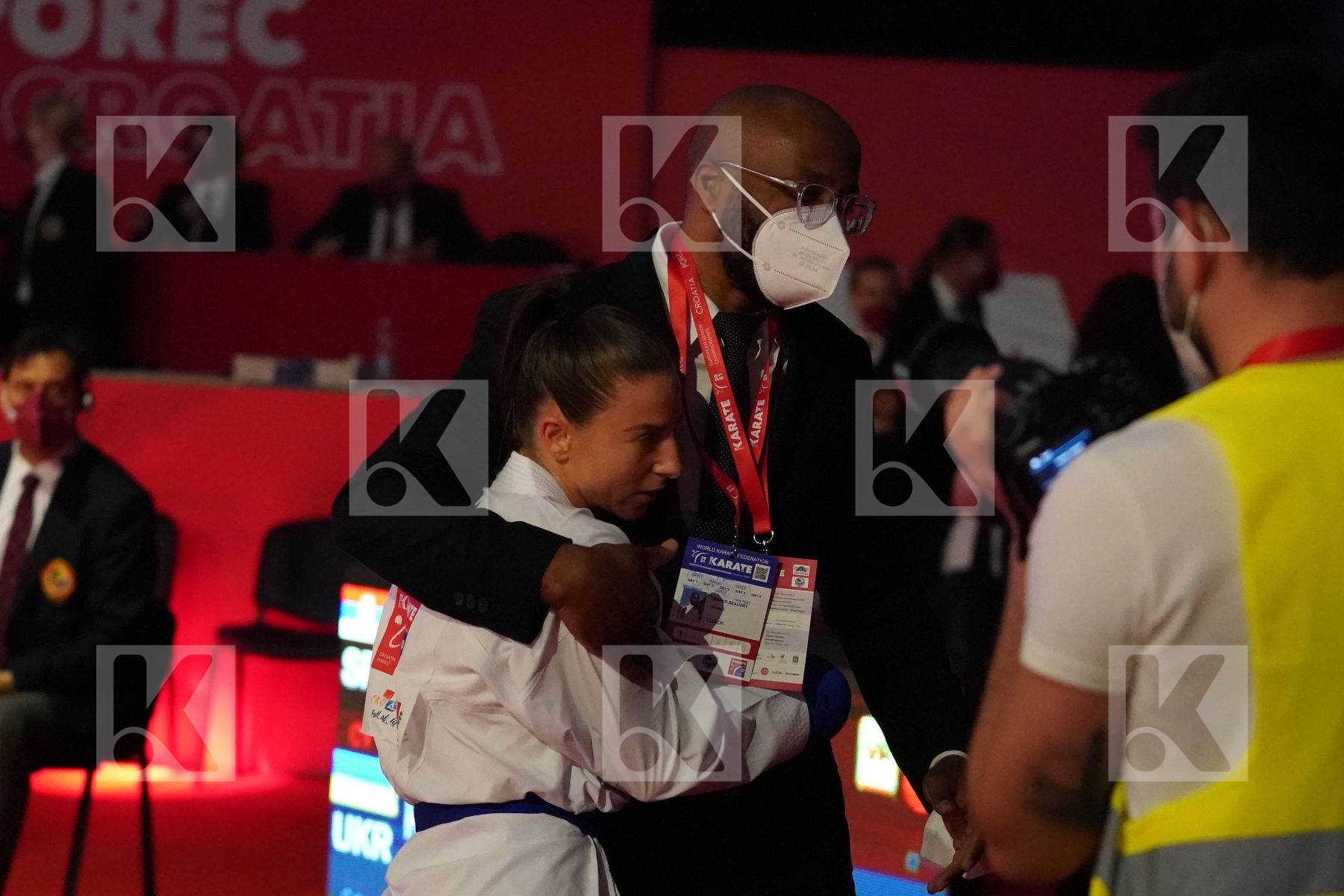 PERFETTO ERMINIA (ITALY) Vs RECCHIA ALEXANDRA (FRANCE) in Senior Kumite -50 Kg - bronze bout