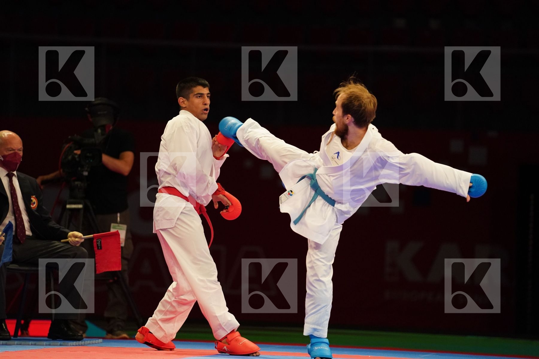 XENOS DIONYSIOS (GREECE) Vs PLAKHUTIN EVGENY (RUSSIA) in Senior Kumite -67 Kg - Final bout