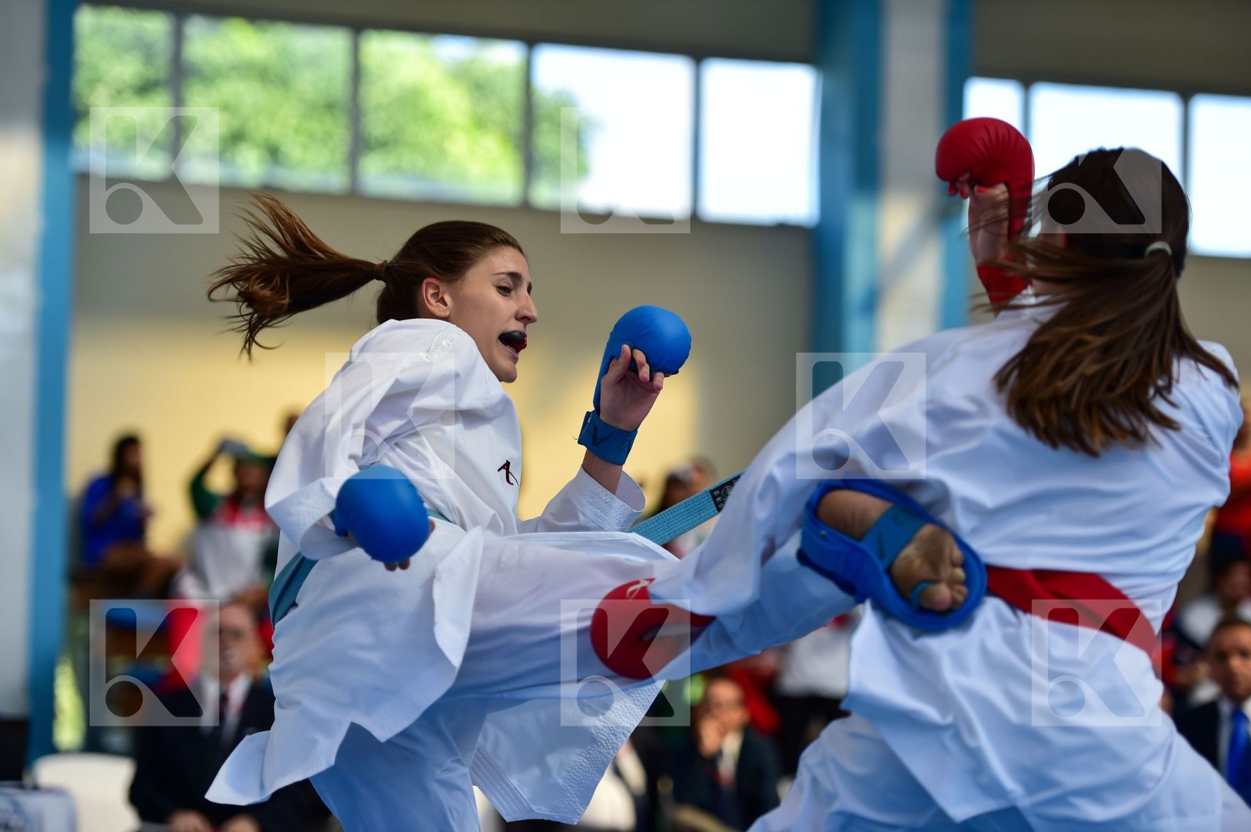 Top action photo N°25