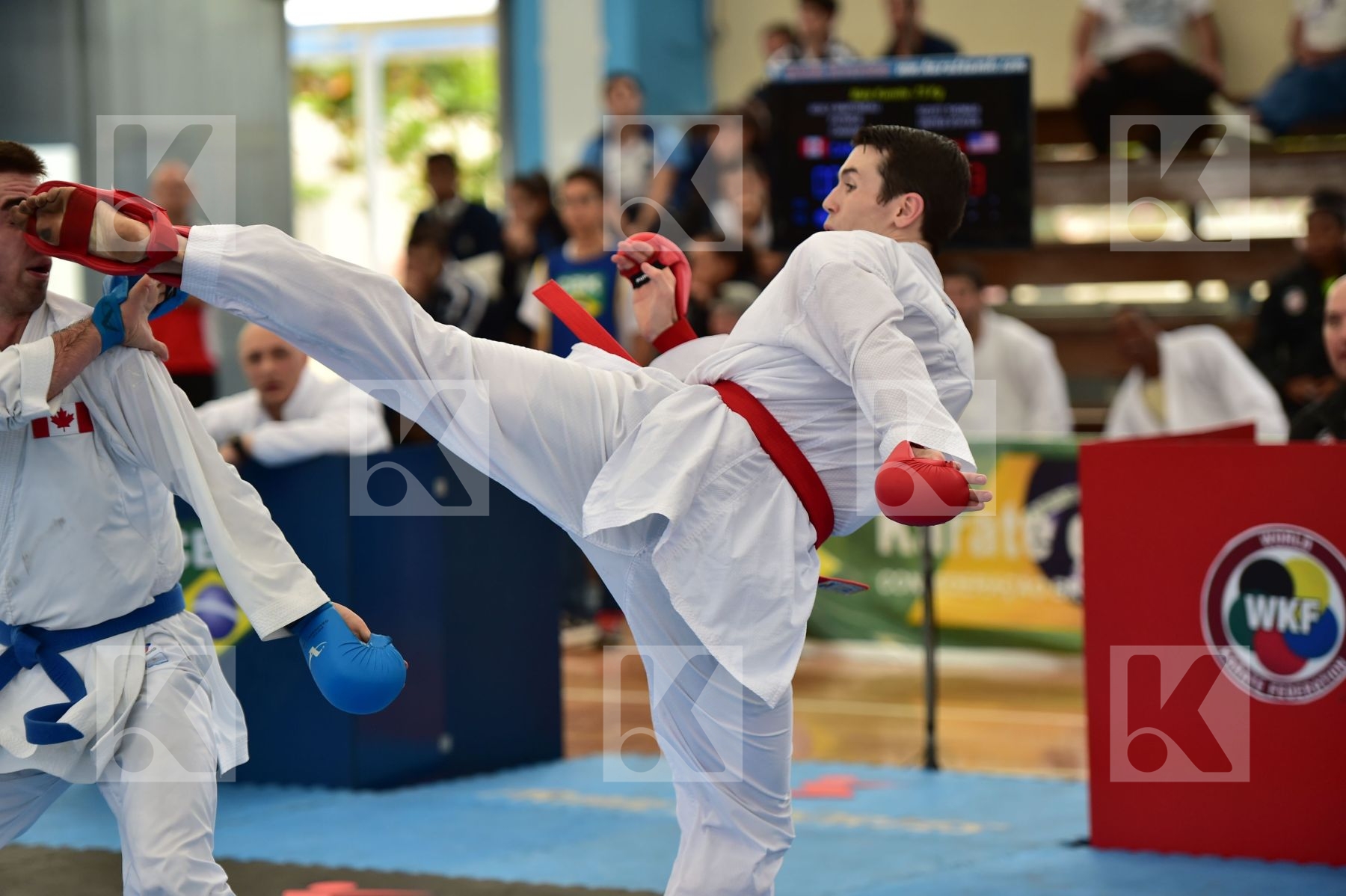 Top action photo N°30