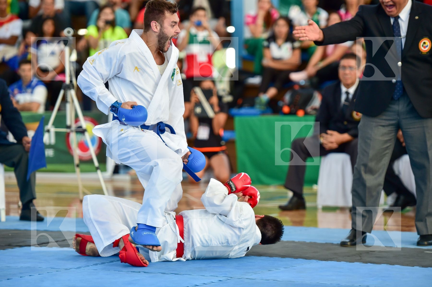 -60 Kg Brazil Brose Douglas Colombia final kumite Male Rendon An