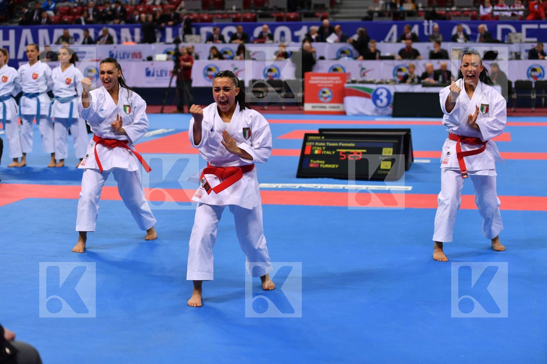 Italy Paiku U21 kata team female