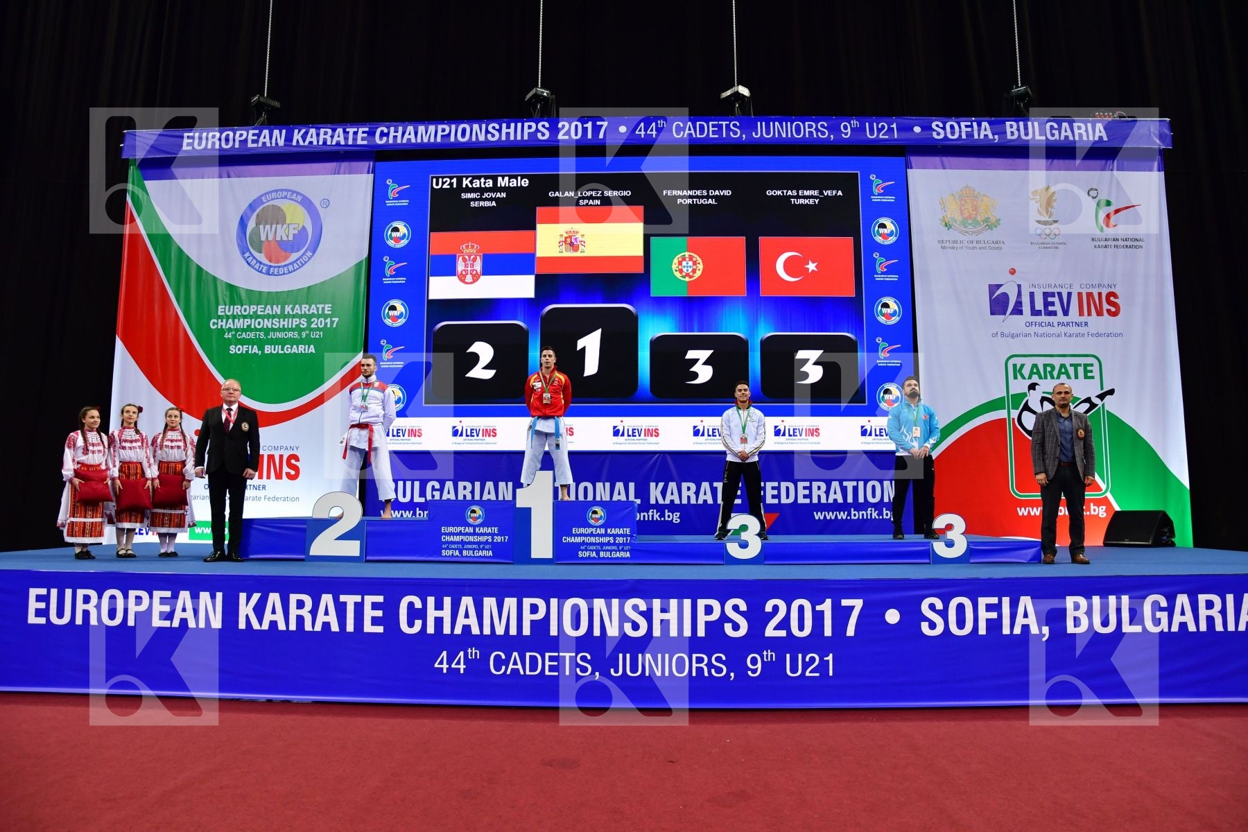 Fernandes David Galan Lopez Sergio Goktas Emre Vefa podium Portu