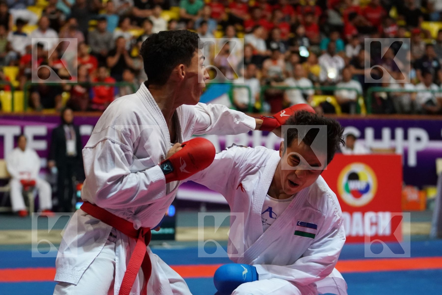 AKBAROV RAFAEL (KYRGYZSTAN) vs SAYMATOV SADRIDDIN (UZBEKISTAN) in Senior Kumite -60 Kg - Final bout