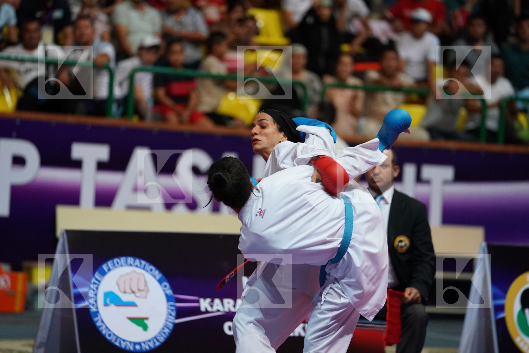 KHAKSAR TRAVAT (ISLAMIC REPUBLIC OF IRAN) vs RAKHIMOVA SEVINCH (UZBEKISTAN) in Senior Kumite -55 Kg - Final bout