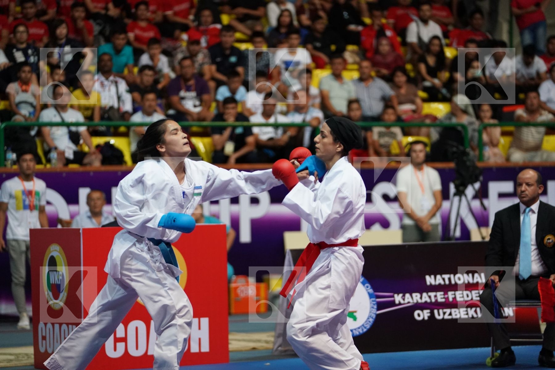 KHAKSAR TRAVAT (ISLAMIC REPUBLIC OF IRAN) vs RAKHIMOVA SEVINCH (UZBEKISTAN) in Senior Kumite -55 Kg - Final bout