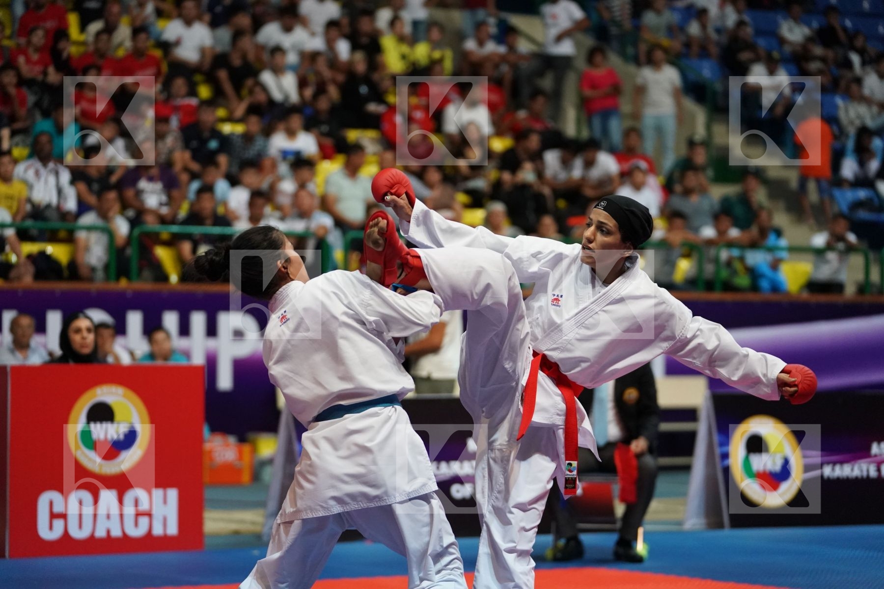 KHAKSAR TRAVAT (ISLAMIC REPUBLIC OF IRAN) vs RAKHIMOVA SEVINCH (UZBEKISTAN) in Senior Kumite -55 Kg - Final bout