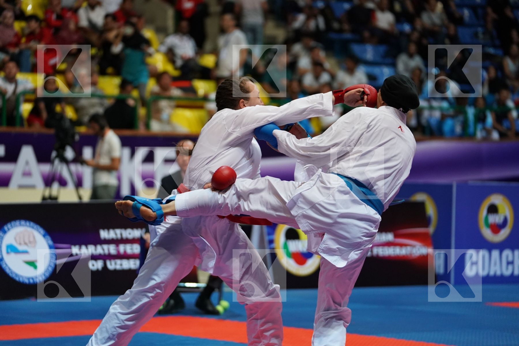 BERULTSEVA SOFYA (KAZAKHSTAN) vs ABBASALI HAMIDEH (ISLAMIC REPUBLIC OF IRAN) in Senior Kumite 68+ Kg - Final bout