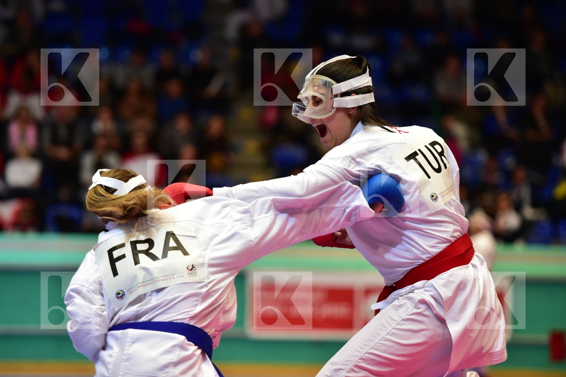 +54kg cadet Eltemur Eda female france kumite Seguy Charline Turk