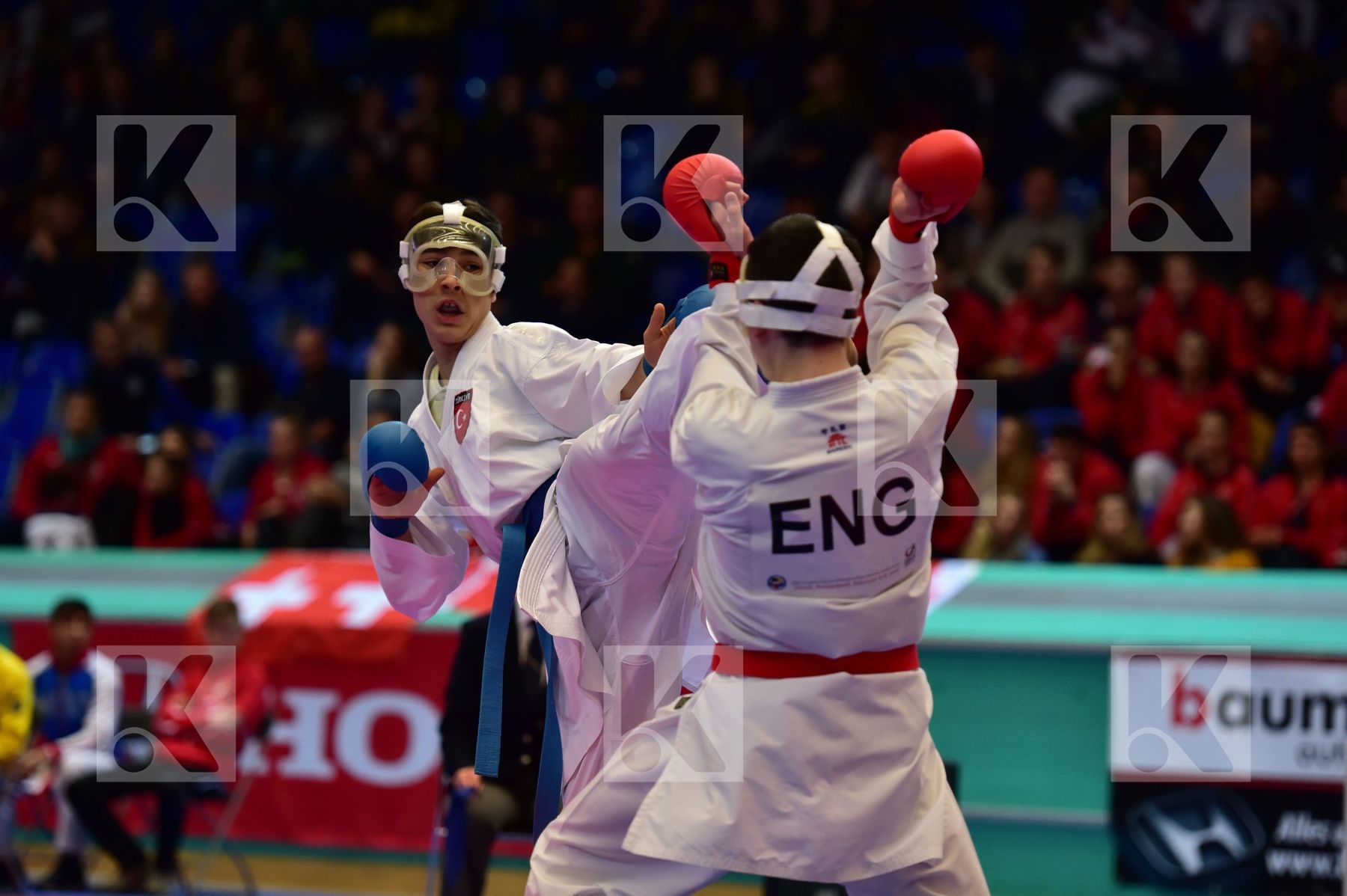 -63kg cadet England finals Gok Samed kumite male Thorpe Mitchell