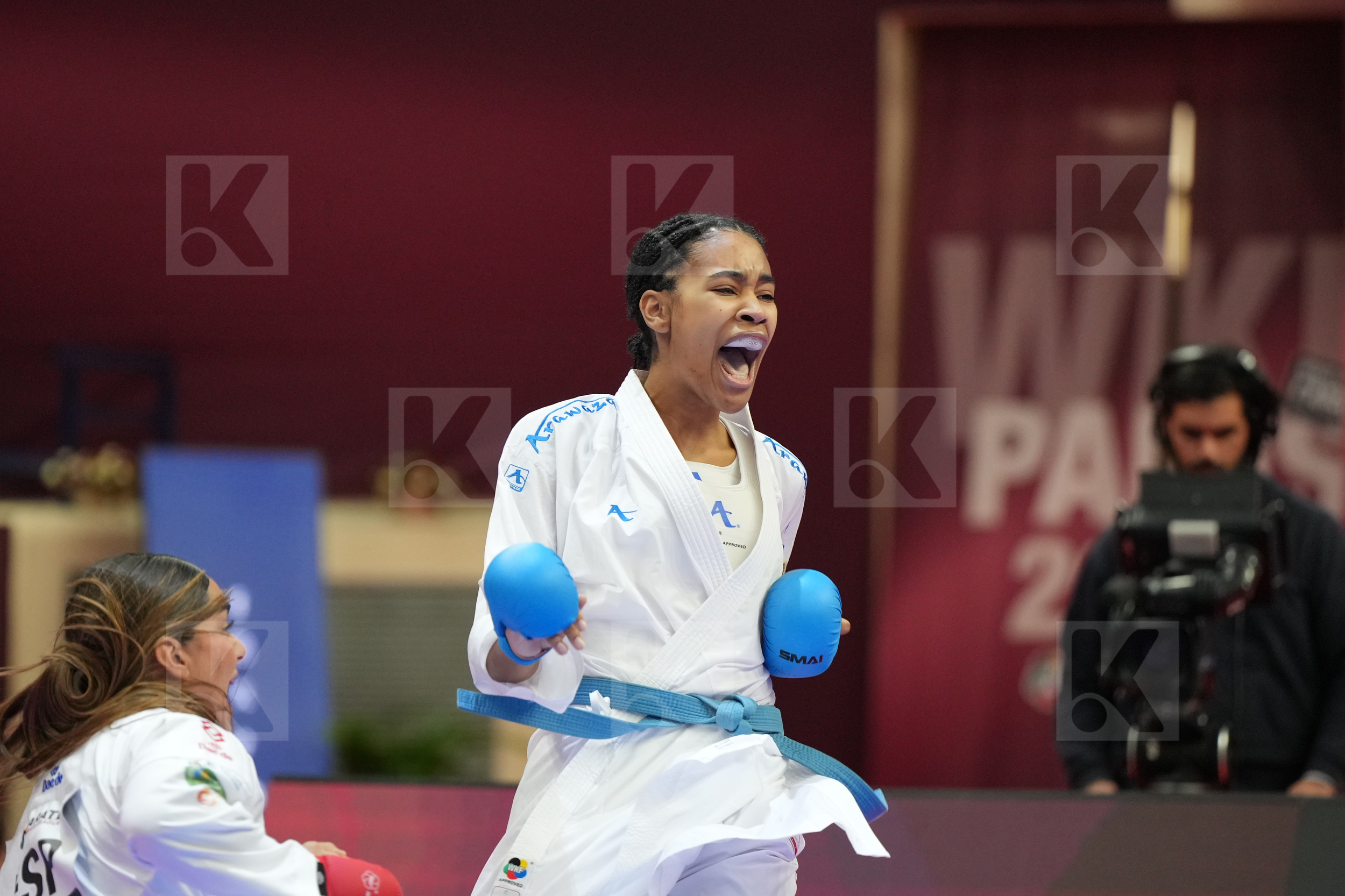 TORRES GARCIA MARIA (SPAIN) vs WALTERS ROCHELLE (ENGLAND) in Female Kumite 68+ Kg - Final bout