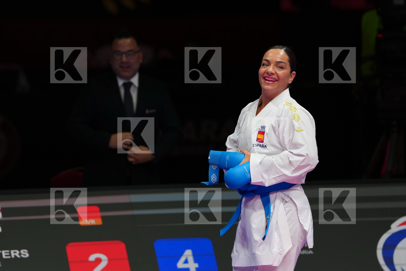 WALTERS ROCHELLE (ENGLAND) vs TORRES_GARCIA MARIA (SPAIN) in Female Kumite 68+ Kg - Final Bout