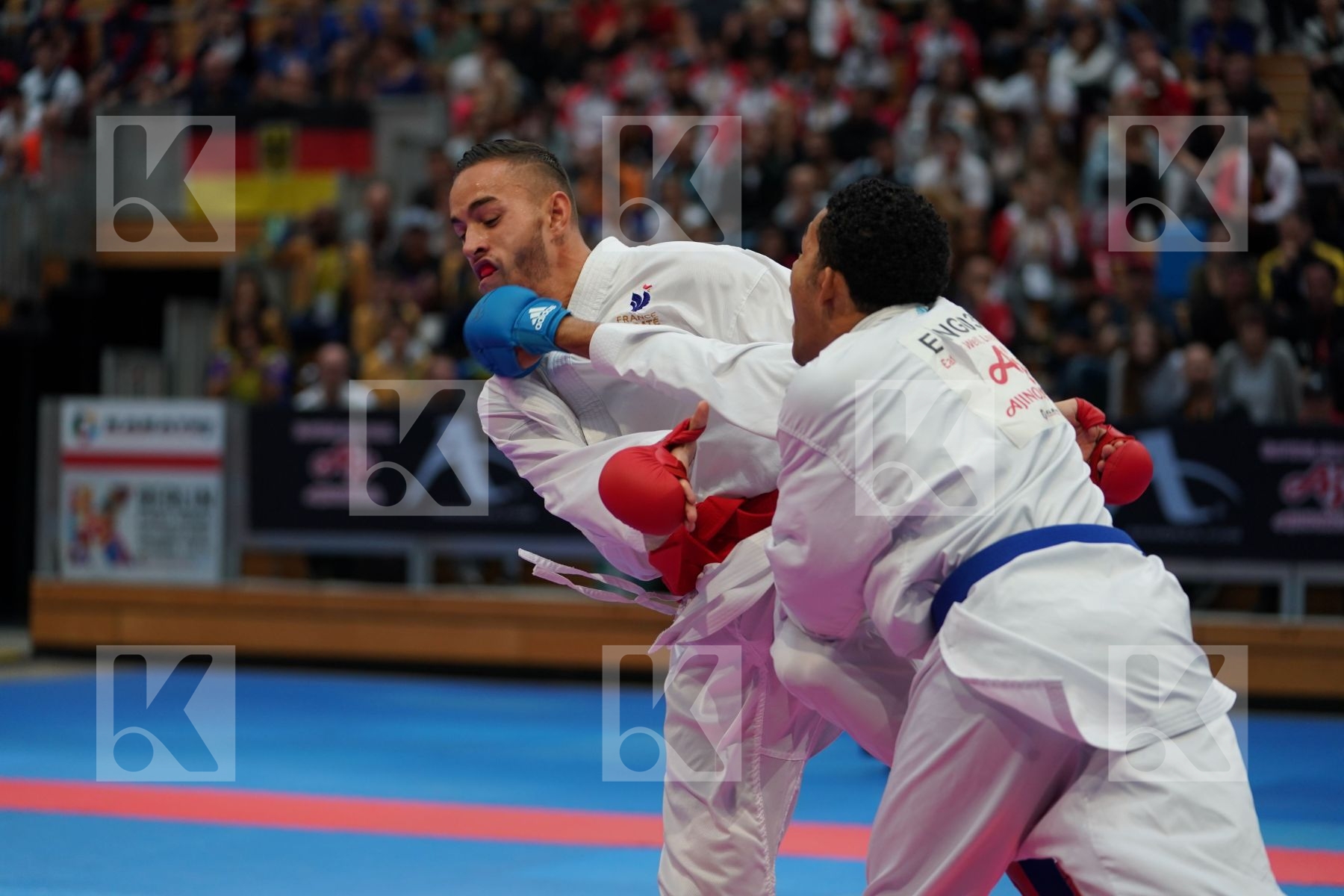 DACOSTA STEVEN (FRANCE) vs THOMAS JORDAN (ENGLAND) in Senior Kumite -67 Kg - Bronze bout