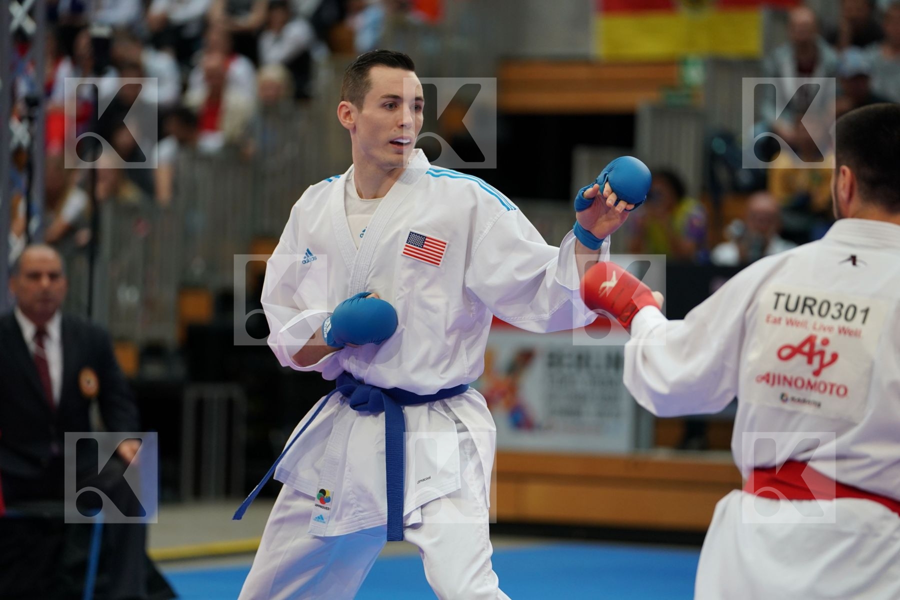 ELTEMUR ERMAN (TURKEY) vs SCOTT THOMAS (UNITED STATE) in Senior Kumite Ð 75 Kg - Bronze bout