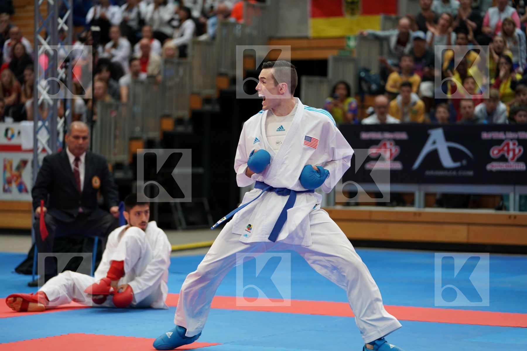 ELTEMUR ERMAN (TURKEY) vs SCOTT THOMAS (UNITED STATE) in Senior Kumite Ð 75 Kg - Bronze bout