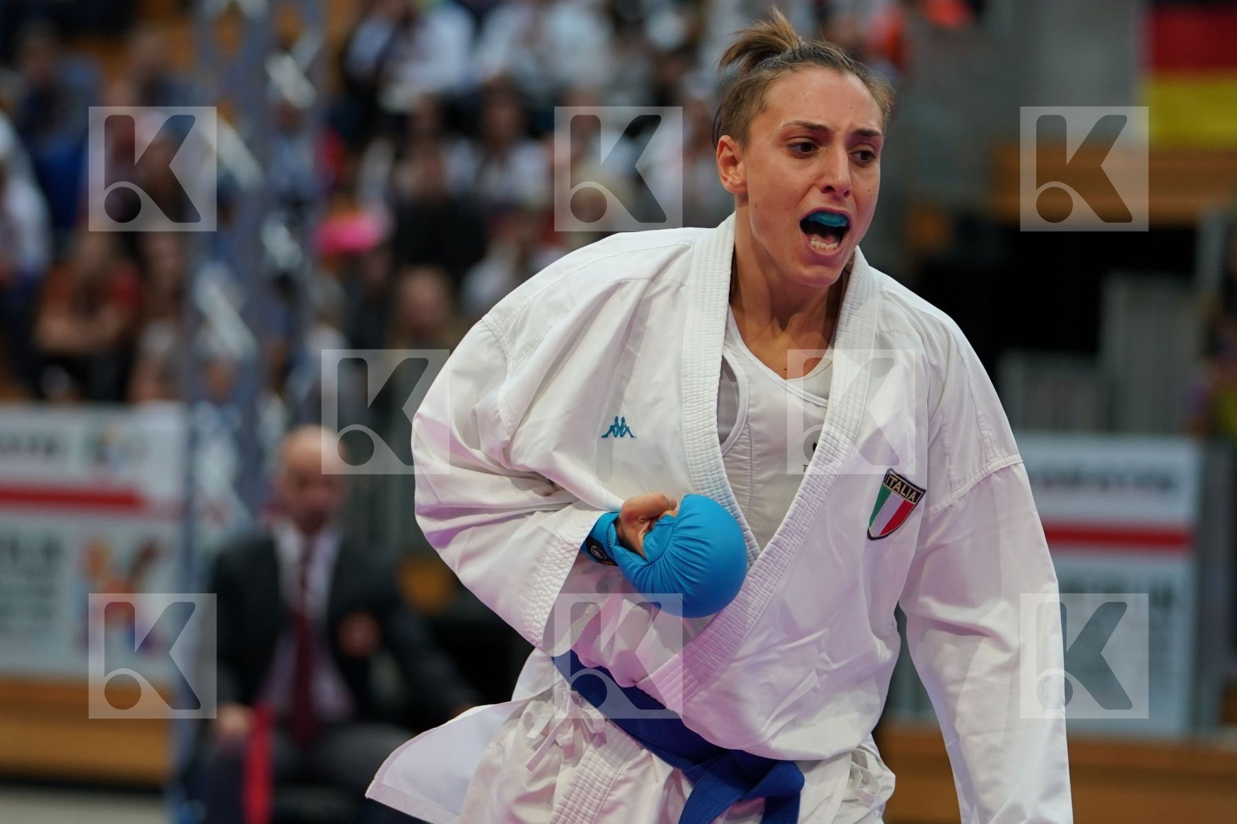 KOPUNOVA MIROSLAVA (SLOVAKIA) vs SEMERARO SILVIA (ITALIA) in Senior Kumite Ð 68 Kg - Bronze bout