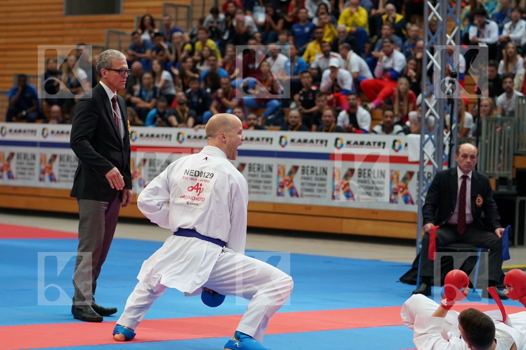 DA COSTA JESSIE (FRANCE) vs PETERSEN TIMOTHY (NETHERLANDS) in Senior Kumite Ð 84 Kg - Bronze bout