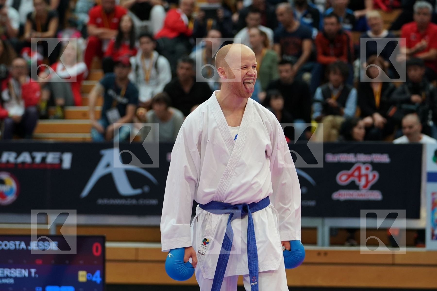 DA COSTA JESSIE (FRANCE) vs PETERSEN TIMOTHY (NETHERLANDS) in Senior Kumite Ð 84 Kg - Bronze bout