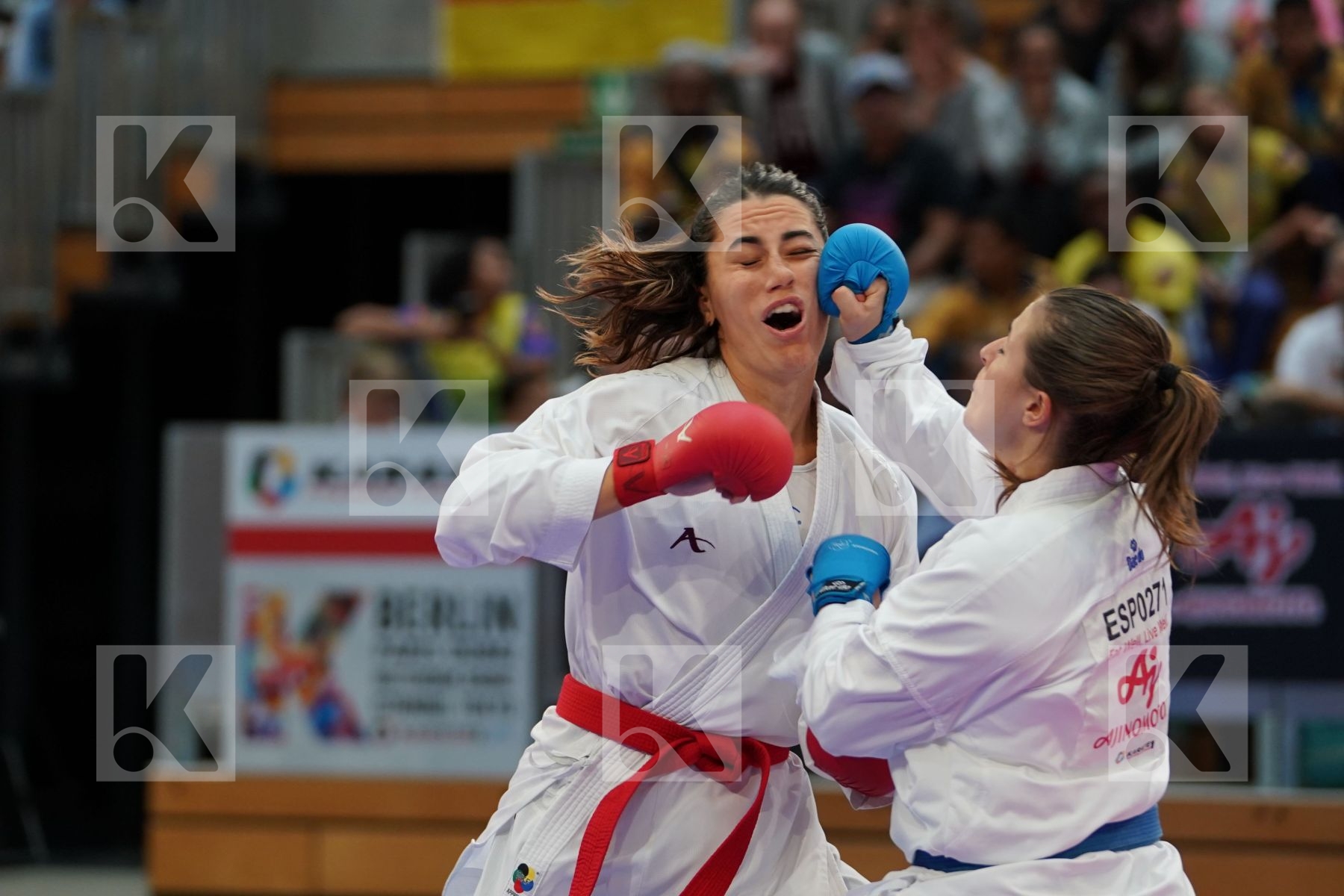 HOCAOGLU MELTEM (TURKEY ) vs PALACIO GONZALEZ LAURA (SPAIN) in Senior Kumite 68+ Kg - Bronze bout
