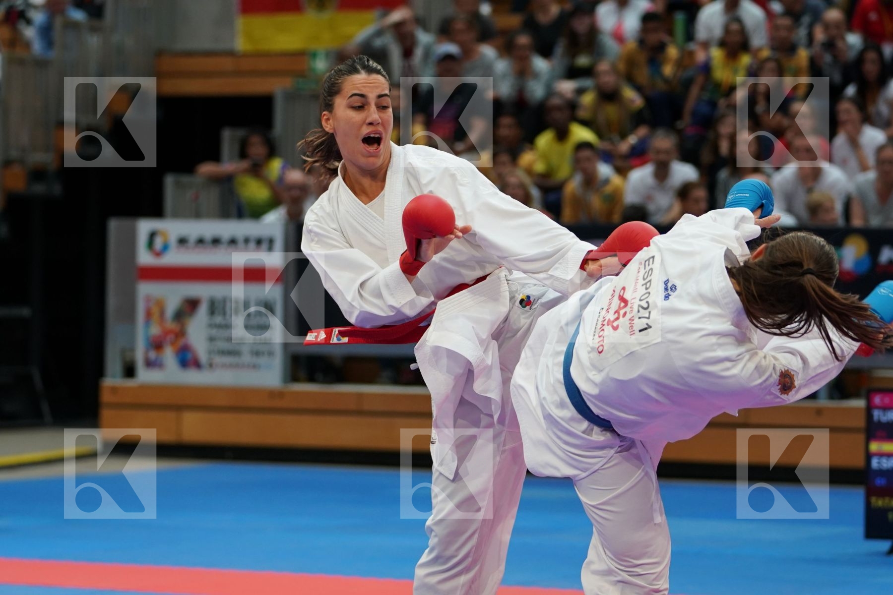 HOCAOGLU MELTEM (TURKEY ) vs PALACIO GONZALEZ LAURA (SPAIN) in Senior Kumite 68+ Kg - Bronze bout