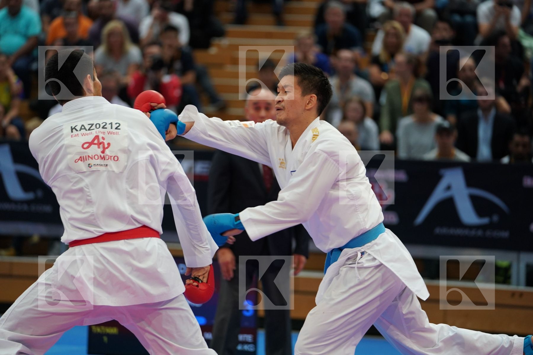 YULDASHEV DANIYAR (KAZAKHSTAN) vs ARAGA RYUTARO (JAPAN) in Senior Kumite Ð 84 Kg - Gold bout