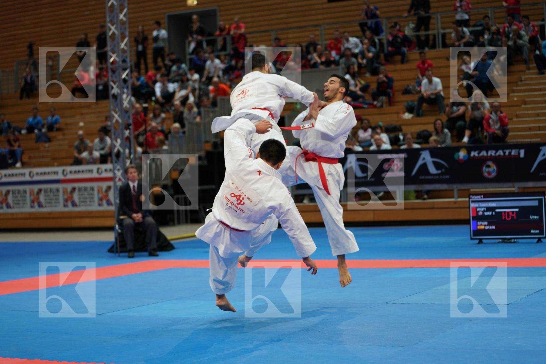 KUWEIT (ALMOSAWI, ALMOSAWI, HUSAIN) in Senior Team Male Kata - Gold bout