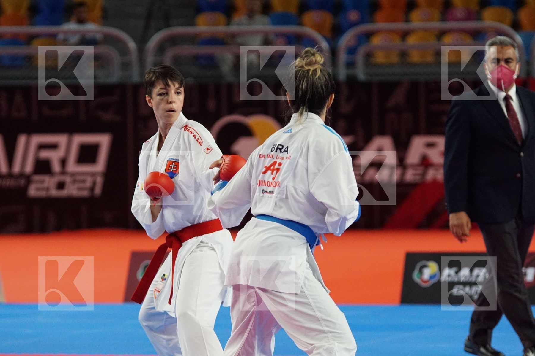 Hana KUKLOVA (SLOVAKIA) vs (Valeria KUMIZAKI (BRAZIL) in Female Kumite -55 Kg - Bronze bout