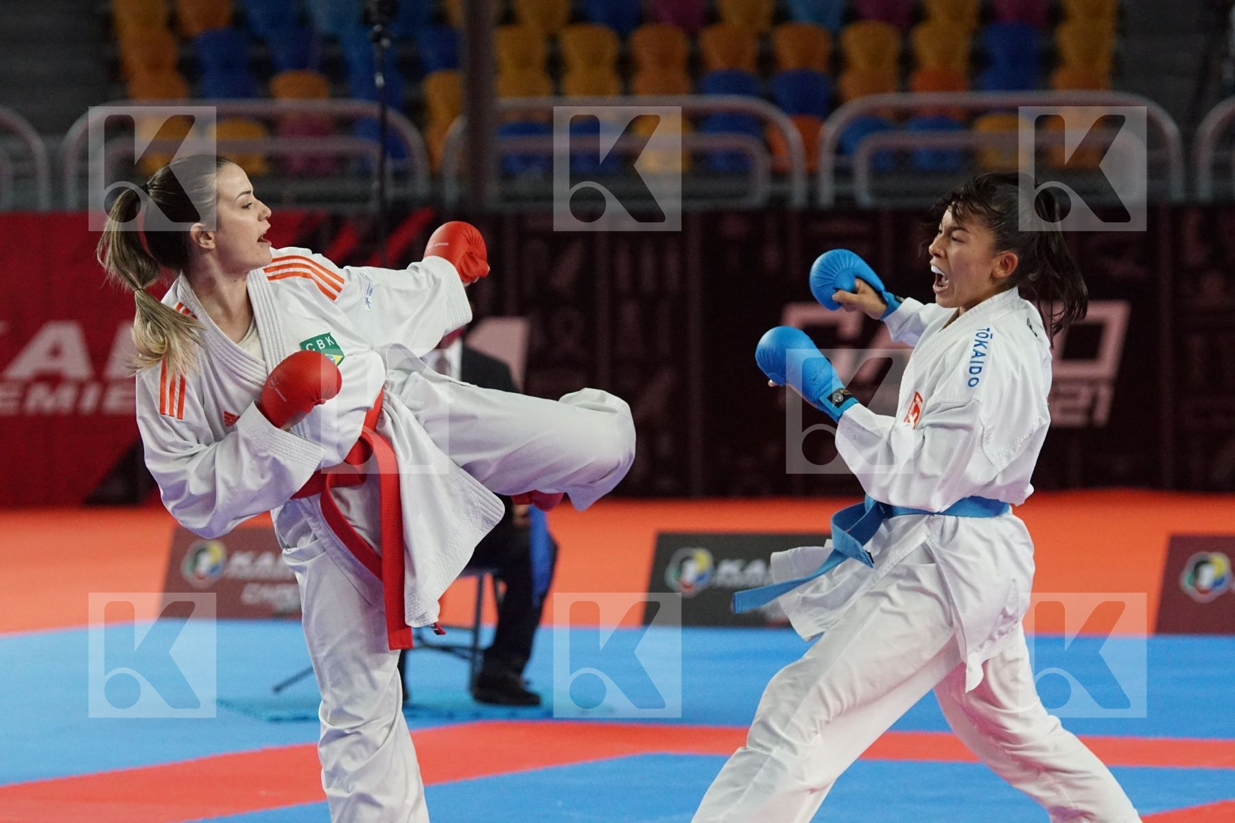 Carolaini Zefino PEREIRA (BRAZIL) vs (Maya SHAERER (SWITZERLAND) in Female Kumite -55 Kg - Bronze bout