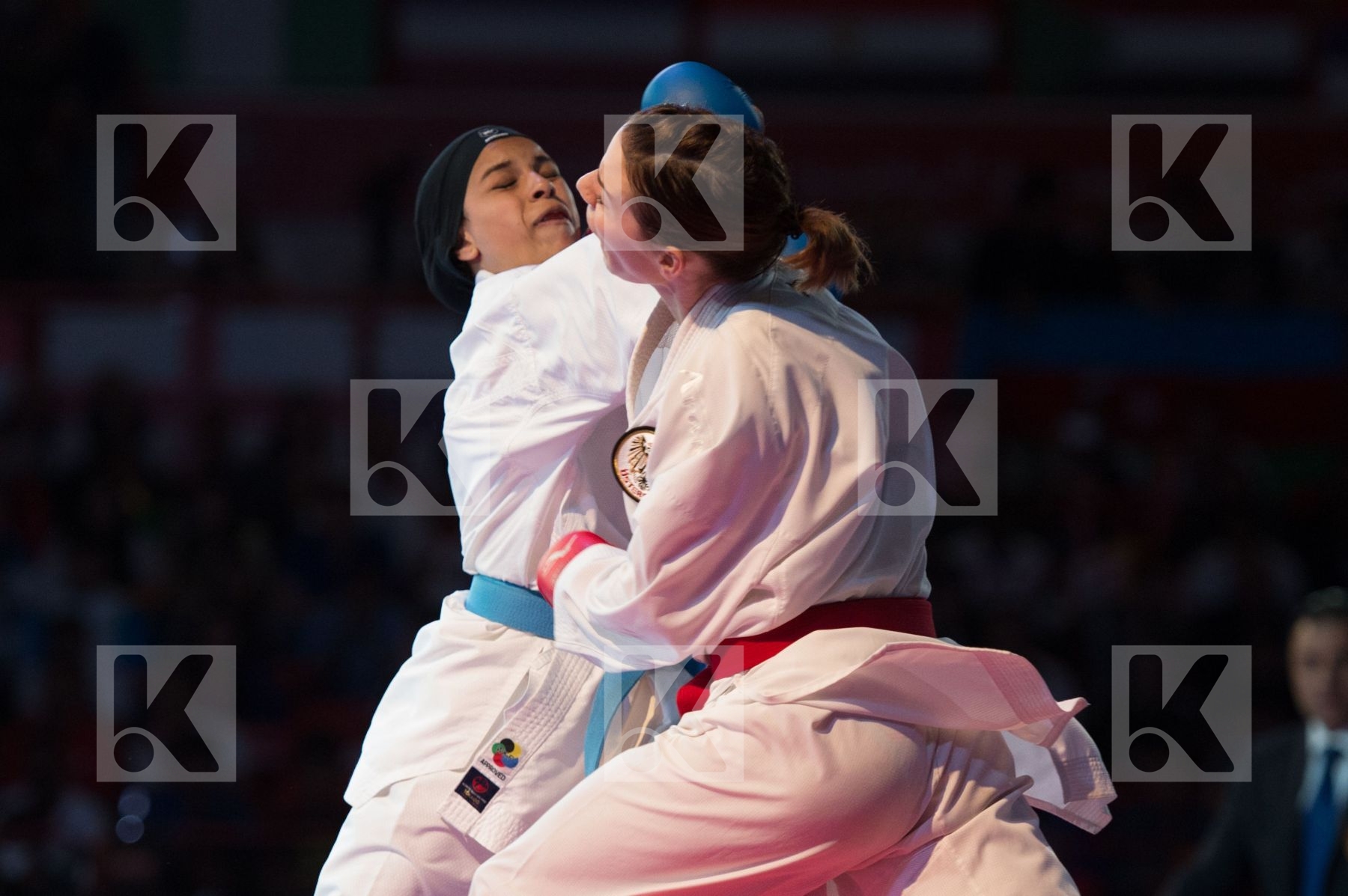 -50 Kg Austria Dubai Female final kumite Plank Bettina Radwan Ra