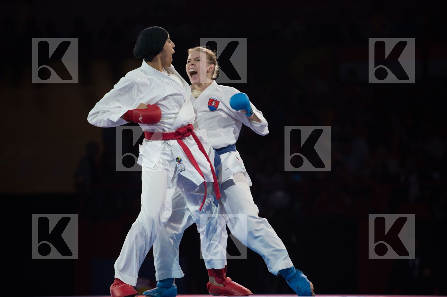 -61 Kg Dubai Egypt Farouk Giana Mohamed Female final kumite Slov