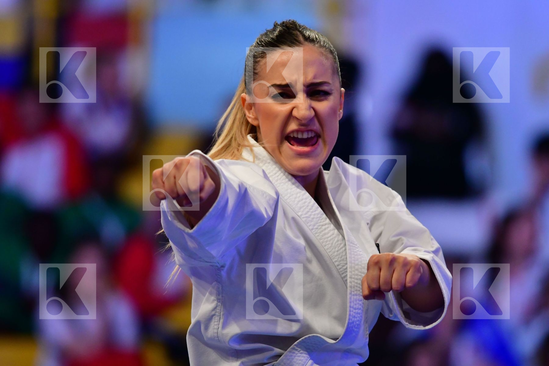 Female kata Kusmus Rabia Turkey