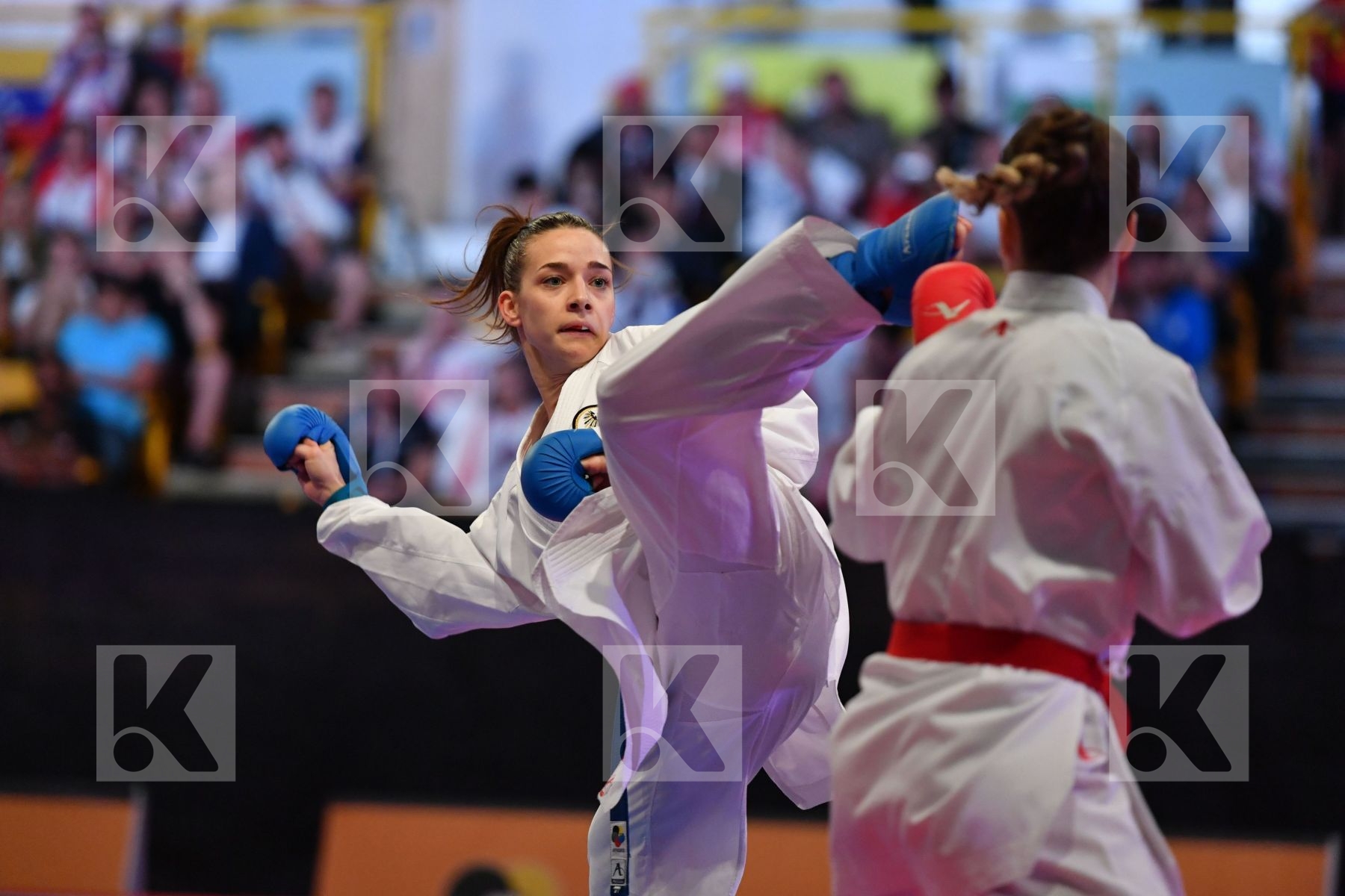 Austria Female kumite -50 kg < LRBarcodes Ozcelik Serap Plank Be
