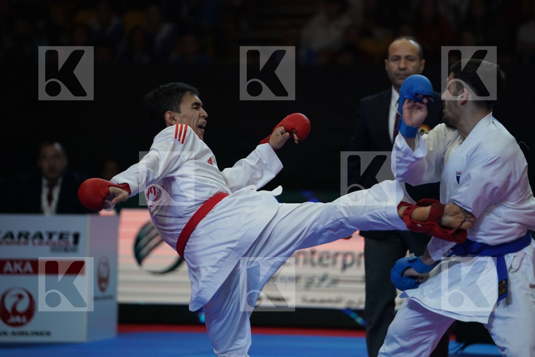 ALPYSBAY KAISAR (KAZAKHSTAN) VS CRESCENZO ANGELO (ITALY) in Senior Kumite -60 Kg - Bronze bout