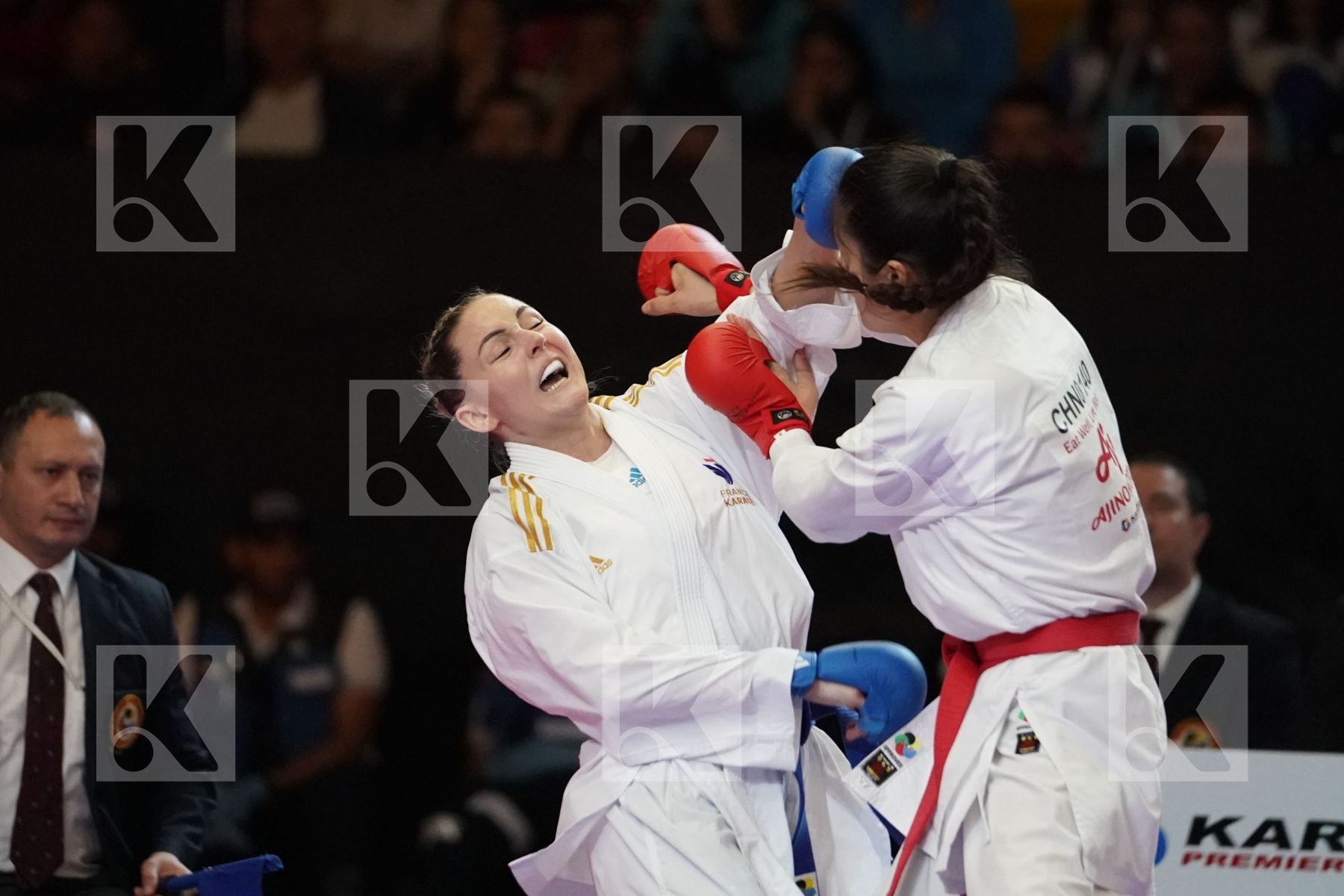 TANG LINGLING (CHINA) VS AGIER ALIZEE (FRANCE) in Senior Kumite -68 Kg - Bronze bout