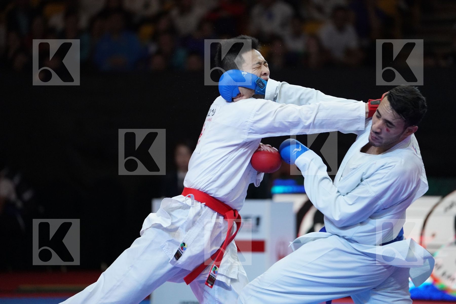 KOIKE MAKOTO (JAPAN) VS ABDESSELEM FAROUK (FRANCE) in Senior Kumite -84 Kg - Bronze bout